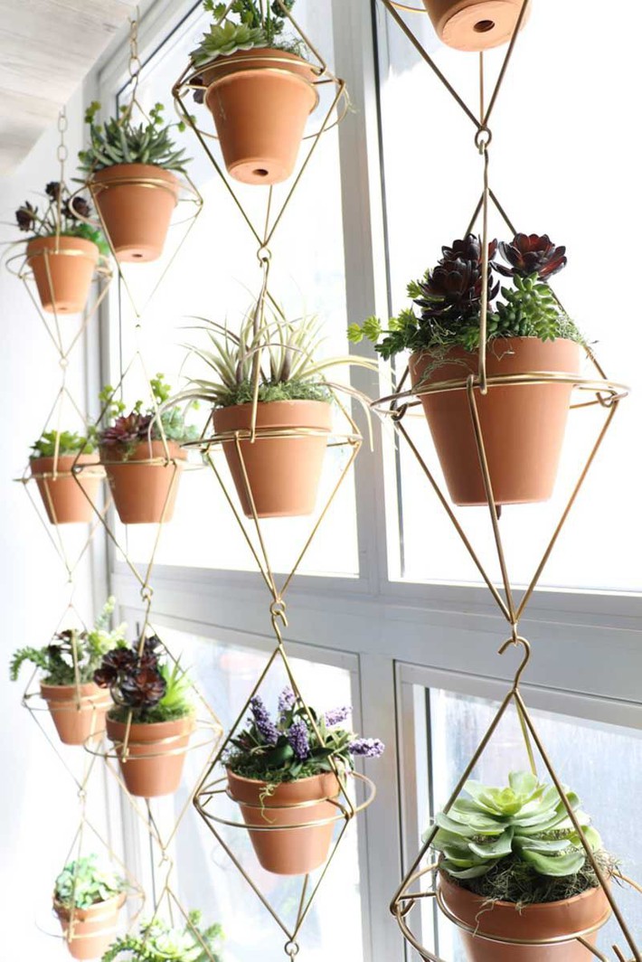 Trang trí khung cửa sổ, điều không thể thiếu khi bạn muốn decor lại căn nhà của mình - ảnh 6 Trang trí khung cửa sổ, điều không thể thiếu khi bạn muốn decor lại căn nhà của mình - ảnh 6
