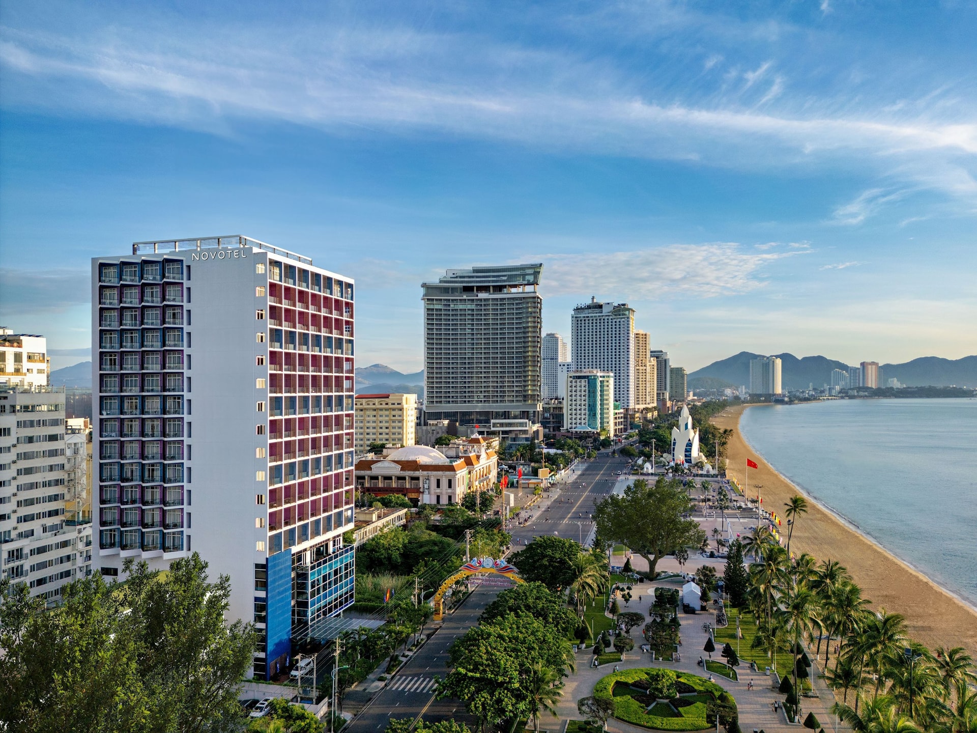Cụ bà tuổi Ngọ U90: 83 tuổi vẫn là Tổng giám đốc doanh nghiệp, thu nhập hơn 7,72 tỷ đồng mỗi tháng- Ảnh 2. Cụ bà tuổi Ngọ U90: 83 tuổi vẫn là Tổng giám đốc doanh nghiệp, thu nhập hơn 7,72 tỷ đồng mỗi tháng- Ảnh 2.